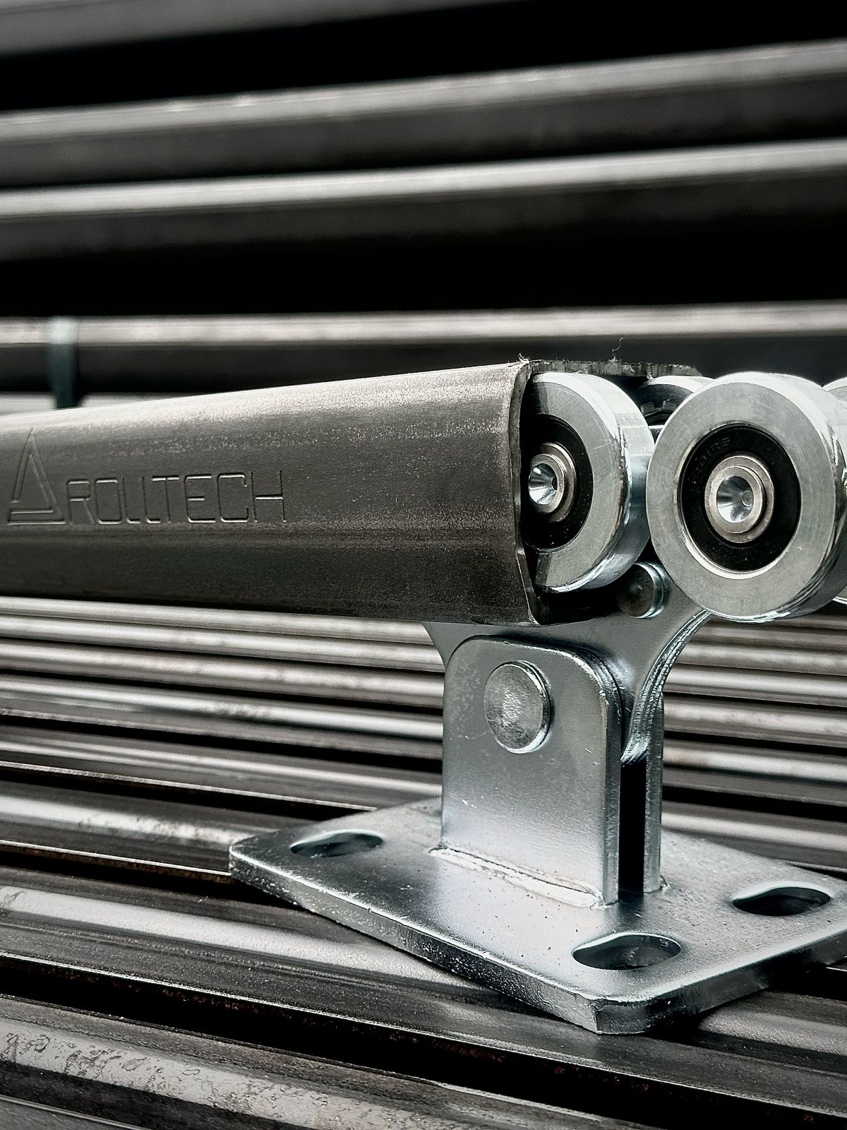 Консольная система Compact 400